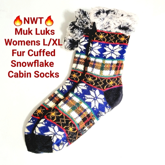 Muk Luks Accessories - 🔥NWT Muk Luks L/XL Fur Cuffed Snowflake Cabin Socks